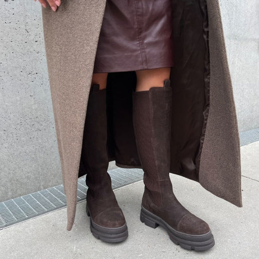 COPENHAGEN SHOES FOLLOW ME AND MORE S. Long boot 004 Dark brown