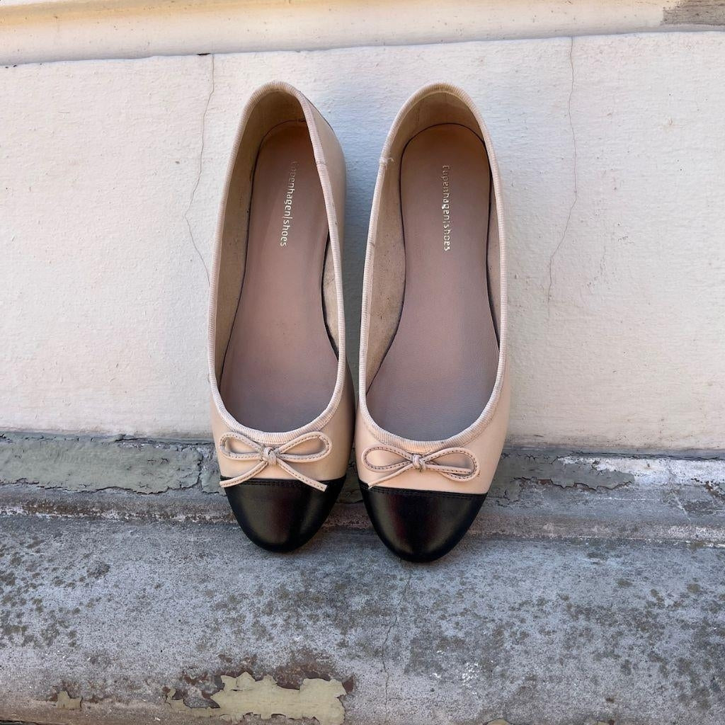 COPENHAGEN SHOES LOVELY Ballerinas 511 Black beige