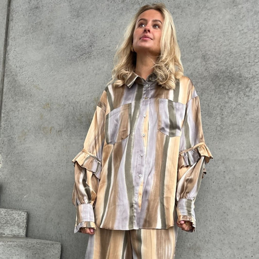 STORIES FROM THE ATELIER by COPENHAGENSHOES THE BELIEVE SHIRT CLOTHES 2239 MULTI COLOR