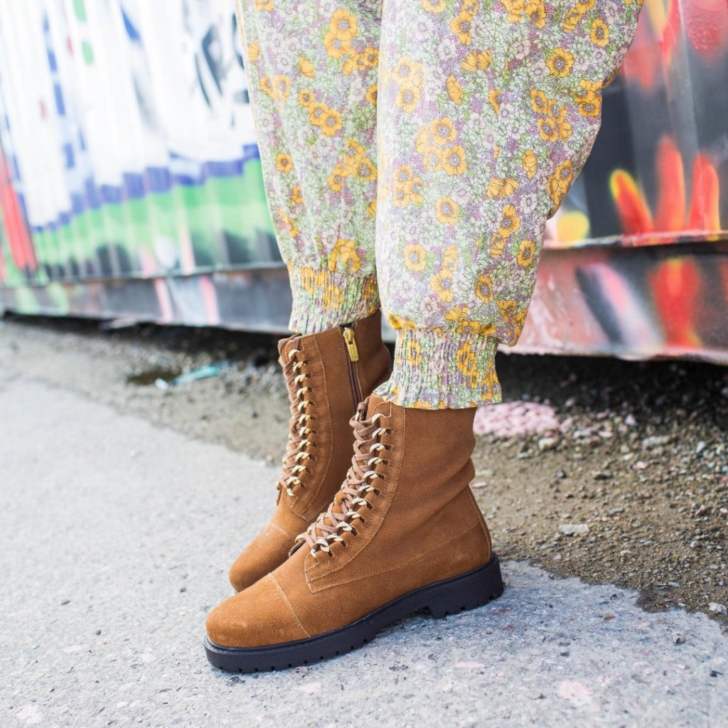 COPENHAGEN SHOES ALLY Suede Laarzen 112 Cognac