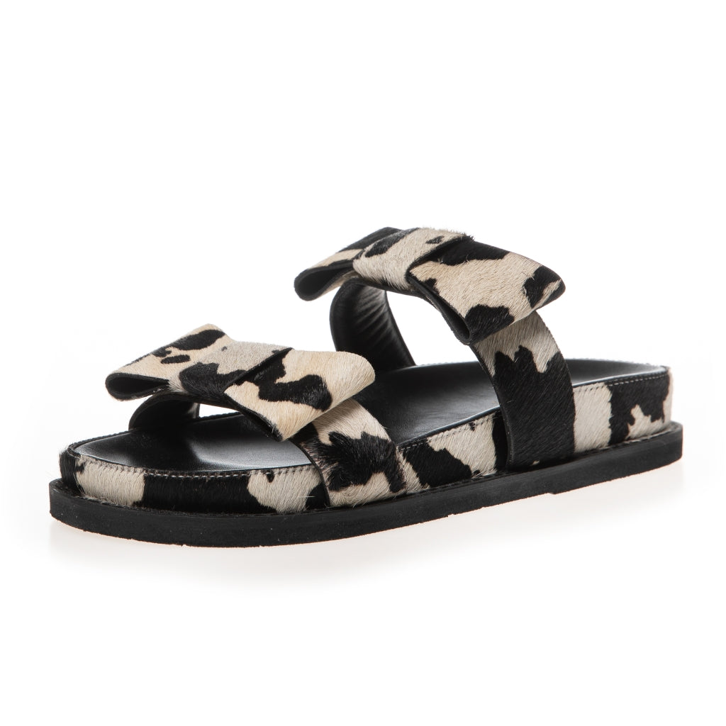 COPENHAGEN SHOES BE MY GUEST - COW PATTERN Slippers 0094 BLACK/OFF WHITE
