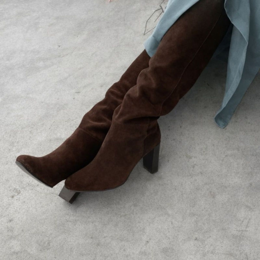 COPENHAGEN SHOES BRAVE SUEDE Copenhagenshoes by Josefine Valentin Laarzen 042 CHOCOLATE