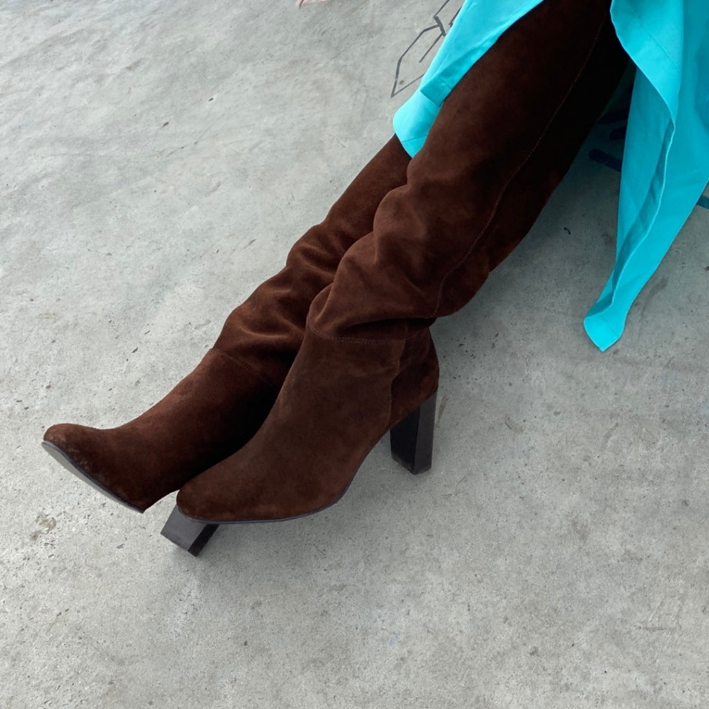 COPENHAGEN SHOES BRAVE SUEDE Copenhagenshoes by Josefine Valentin Laarzen 042 CHOCOLATE