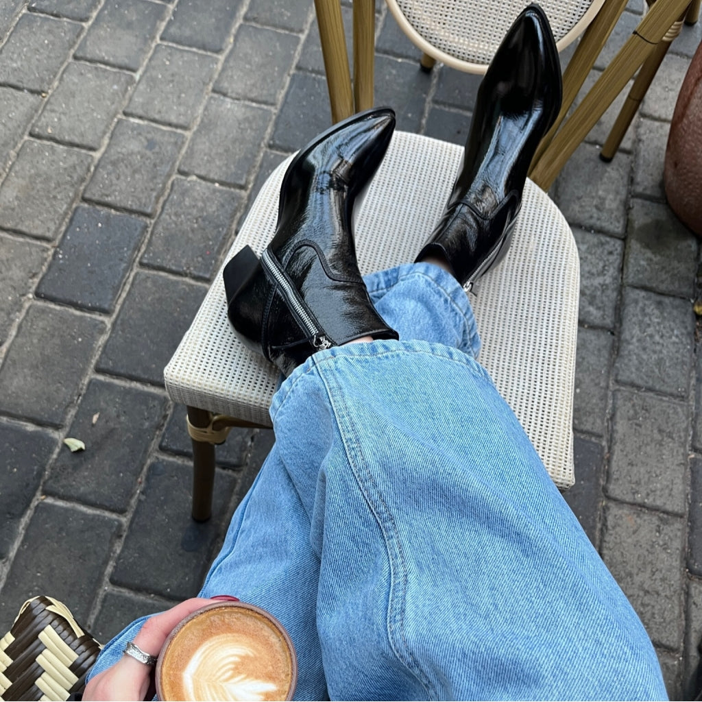 COPENHAGEN SHOES IT'S ALL ABOUT WALKING - PATENT Laarzen 0011 BLACK PATENT