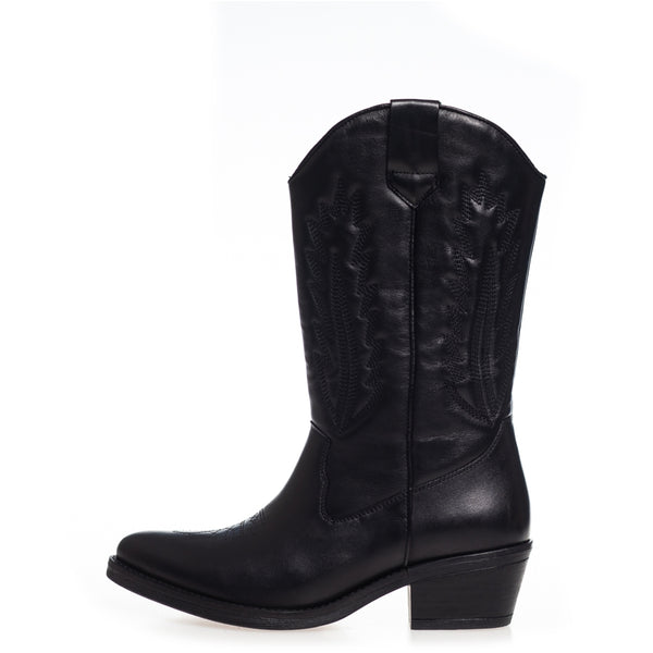 Copenhagen Shoes by Josefine Valentin KEEP YOUR POWER Boot 0001 BLACK