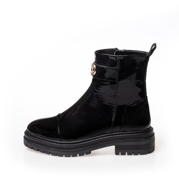 Copenhagen Shoes by Josefine Valentin LADY BOSS PATENT Boot 038 Black patent