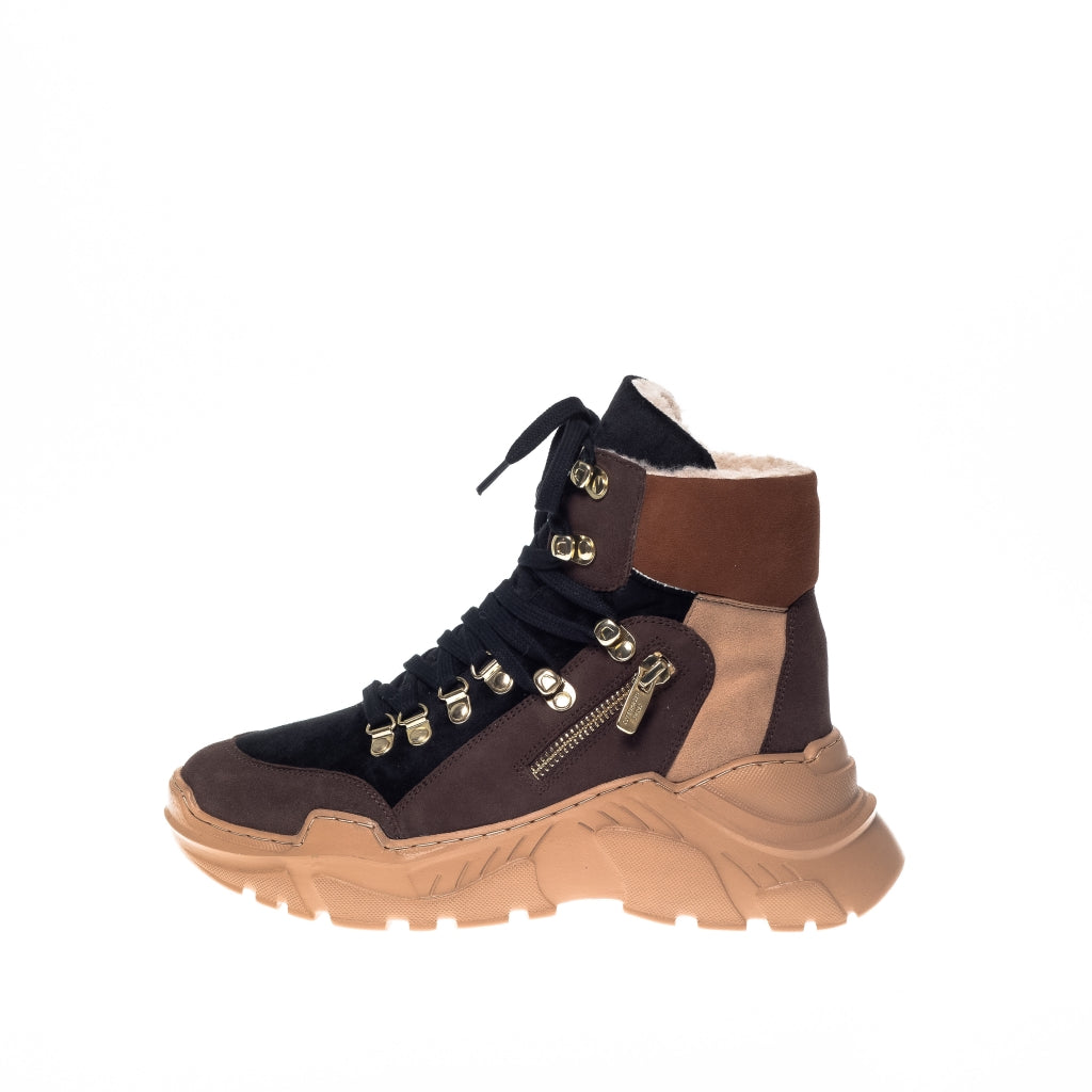 COPENHAGEN SHOES NEW KARLA-Copenhagenshoes by JosefiNE Valentin Laarzen 01 Black Multi