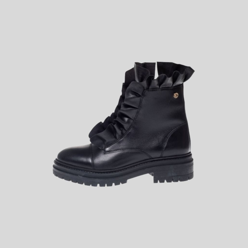 COPENHAGEN SHOES PRETTY 22 Copenhagenshoes by Josefine Valentin Laarzen 038 Black patent