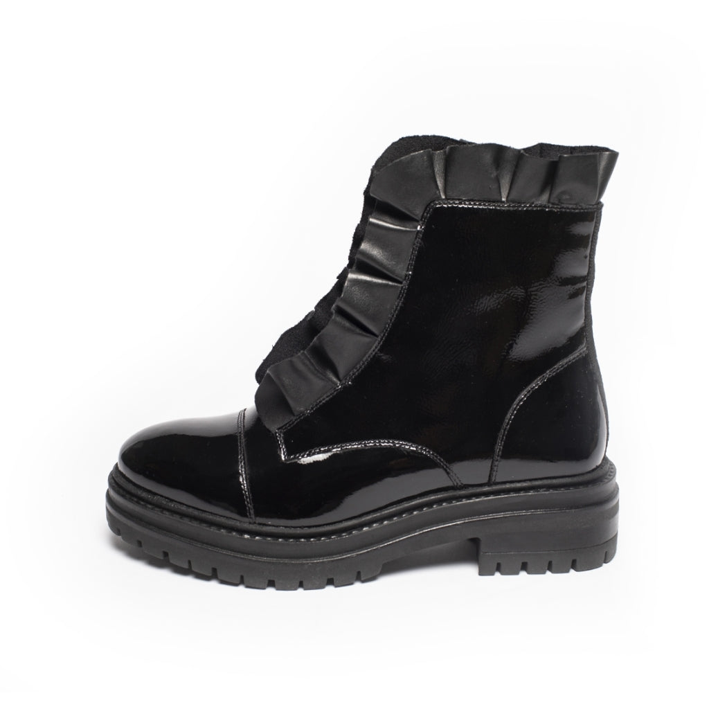 COPENHAGEN SHOES PRETTY ALL PATENT Copenhagenshoes by Josefine Valentin Laarzen 038 Black patent