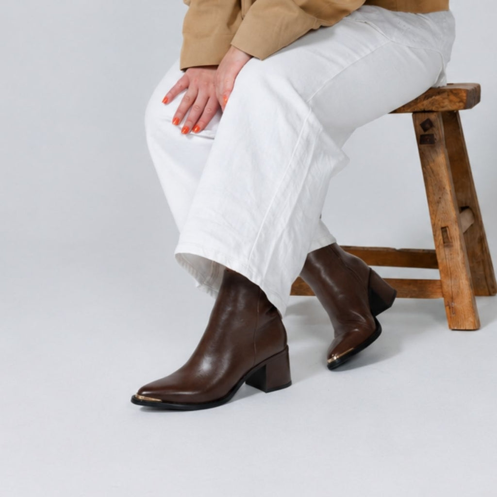 COPENHAGEN SHOES THE EMELY BOOT Laarzen 0012 BROWN