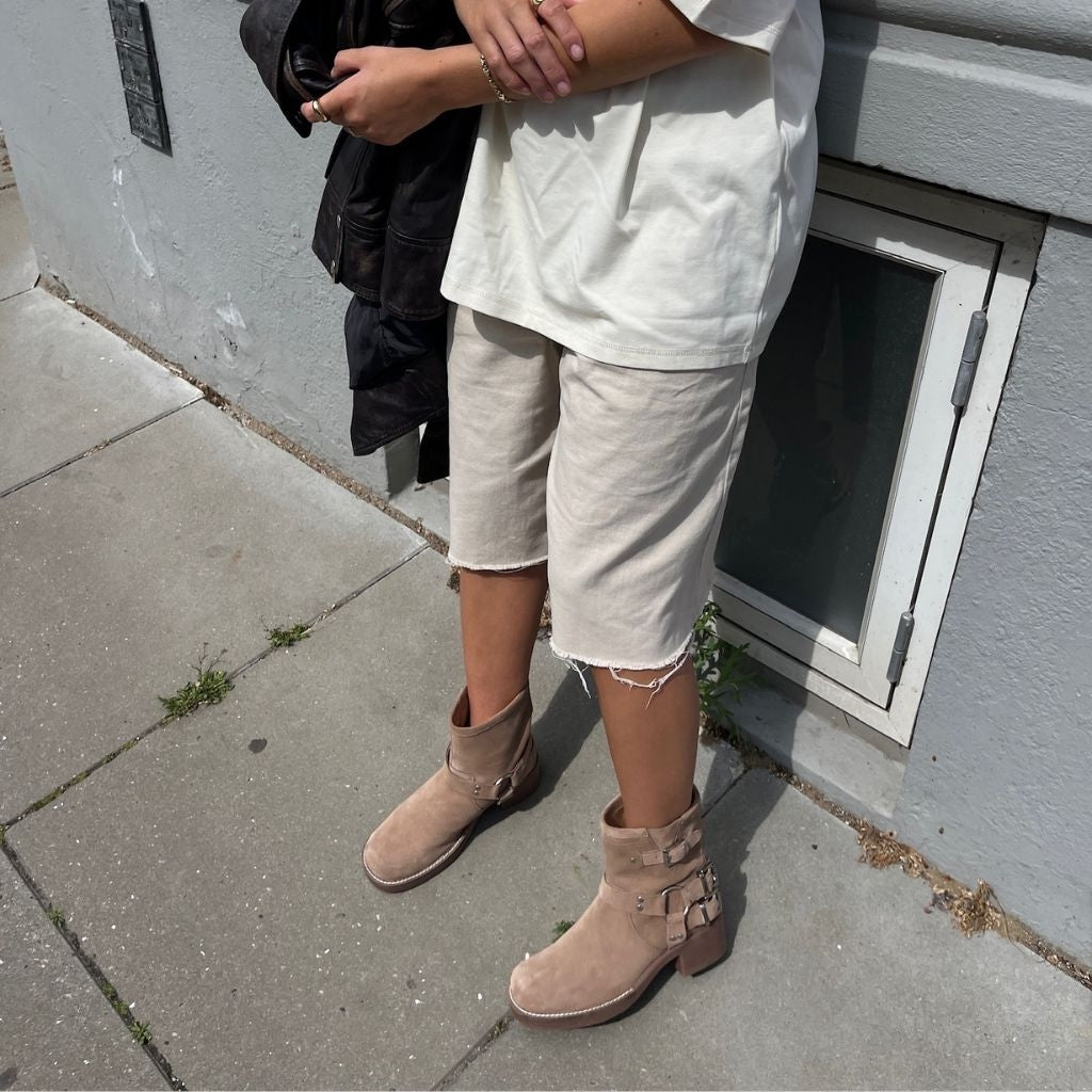 COPENHAGEN SHOES THE MAGIC MOVE SUEDE Laarzen 0057 TAUPE