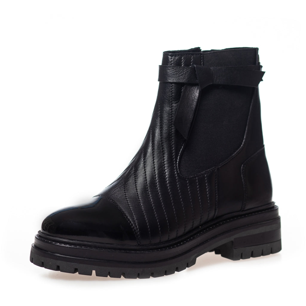 COPENHAGEN SHOES WHEN AUTUMN COMES Laarzen 0011 BLACK PATENT