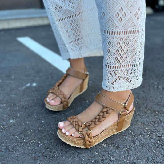 COPENHAGEN SHOES WOVEN LADY Sandalen met sleehak 0241 COGNAC