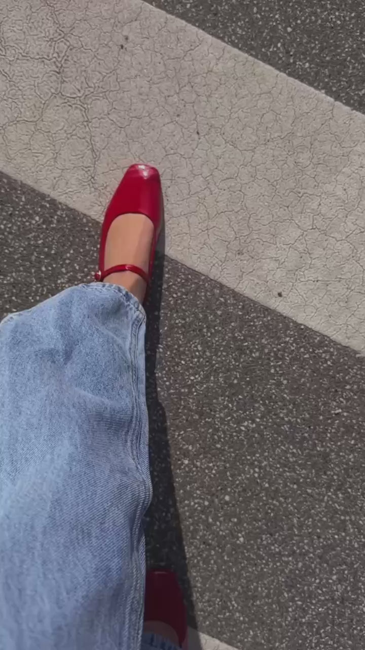 COPENHAGEN SHOES ALL FOR LOVE-PATENT Ballerinas 0016 RED